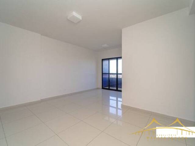 Apartamento para Venda em Natal - 4