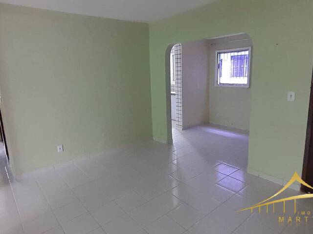 #619 - Apartamento para Venda em Natal - RN