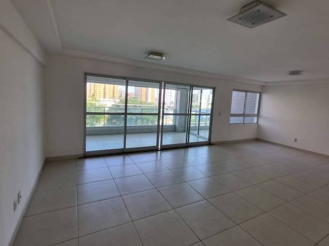 Apartamento para Venda em Natal - 4