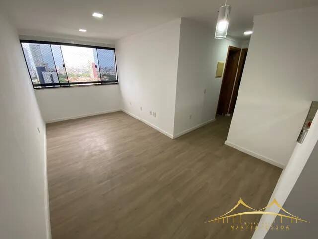 #991 - Apartamento para Venda em Natal - RN