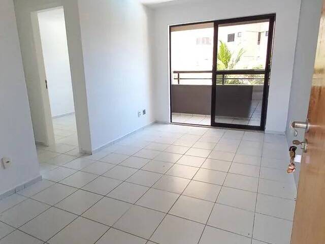 #1040 - Apartamento para Venda em Natal - RN