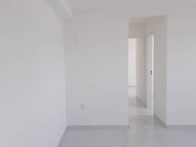 #618 - Apartamento para Venda em Parnamirim - RN